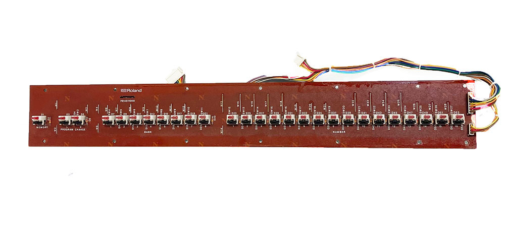 Panel board, right, Roland
