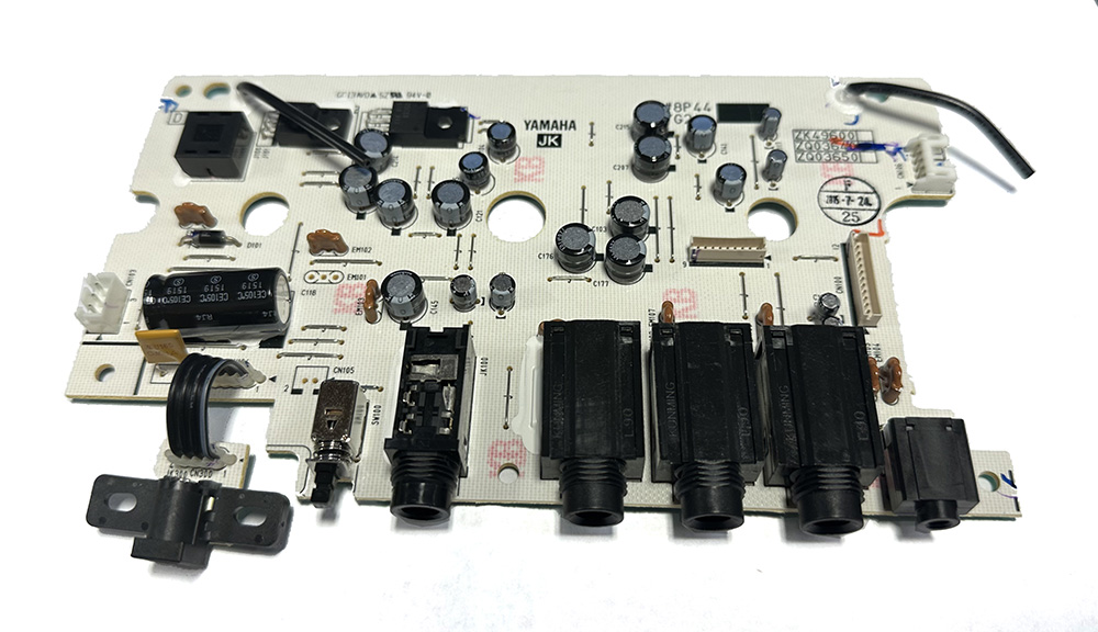 Jack board, Yamaha Reface YC