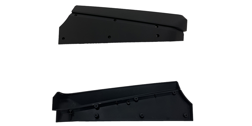End panel, left, Yamaha