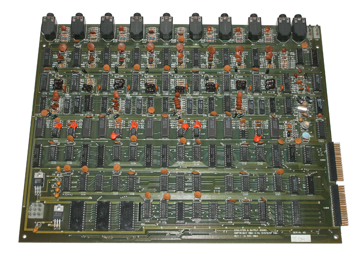 Output board, Emulator II