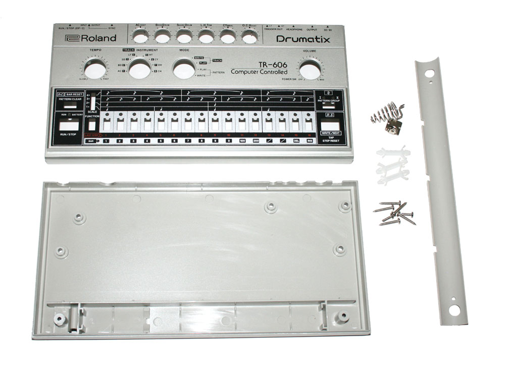 Case (upper and lower), TR-606