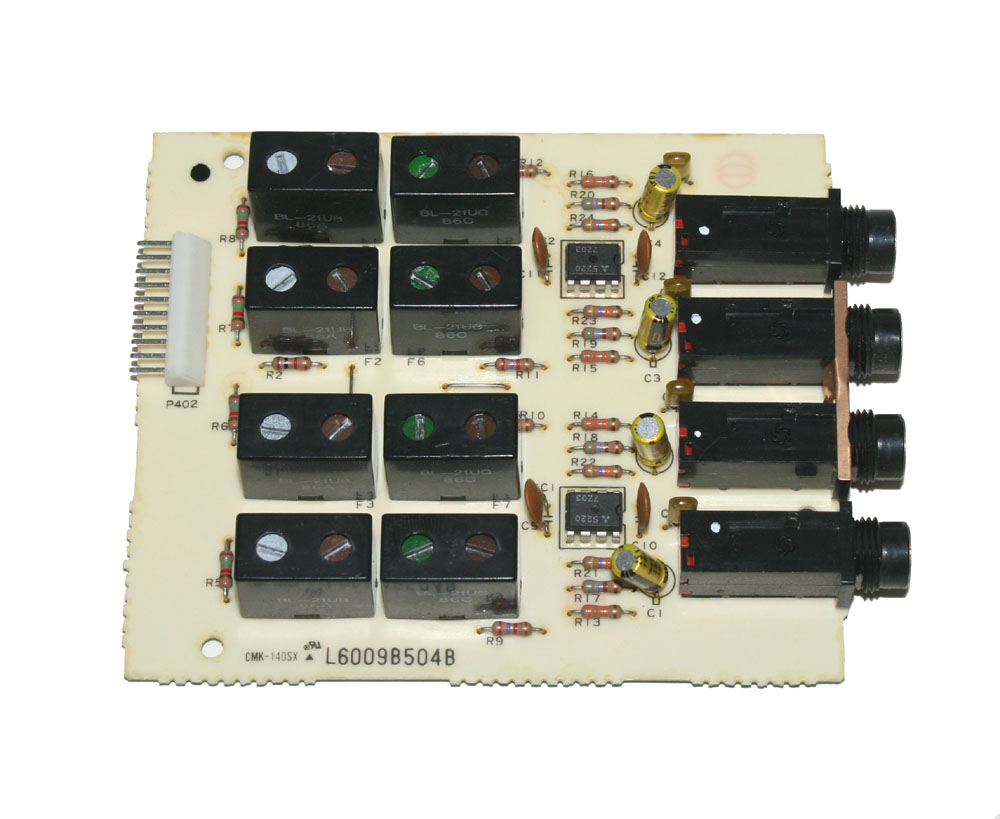 Output board (CH1-4 or CH5-8), Akai