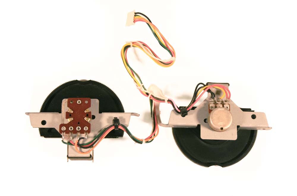 Pitch bend/mod wheel assembly, Yamaha