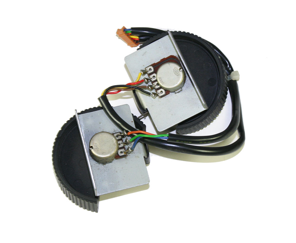 Pitch bend/mod wheel assembly, Kawai