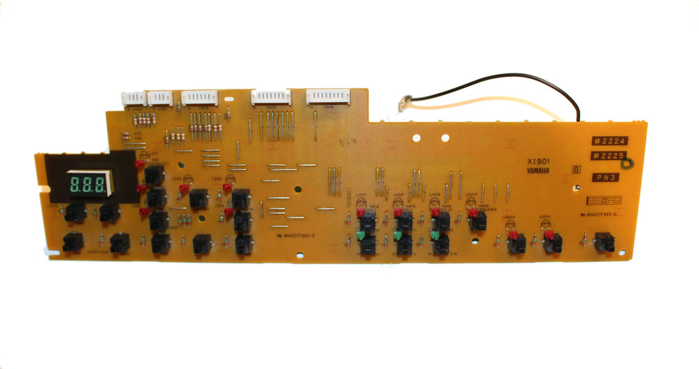 Panel board, right, Yamaha