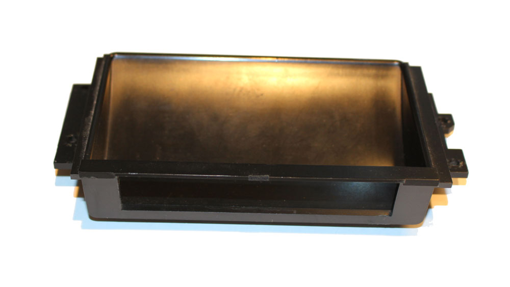 Disk drive bezel, Yamaha
