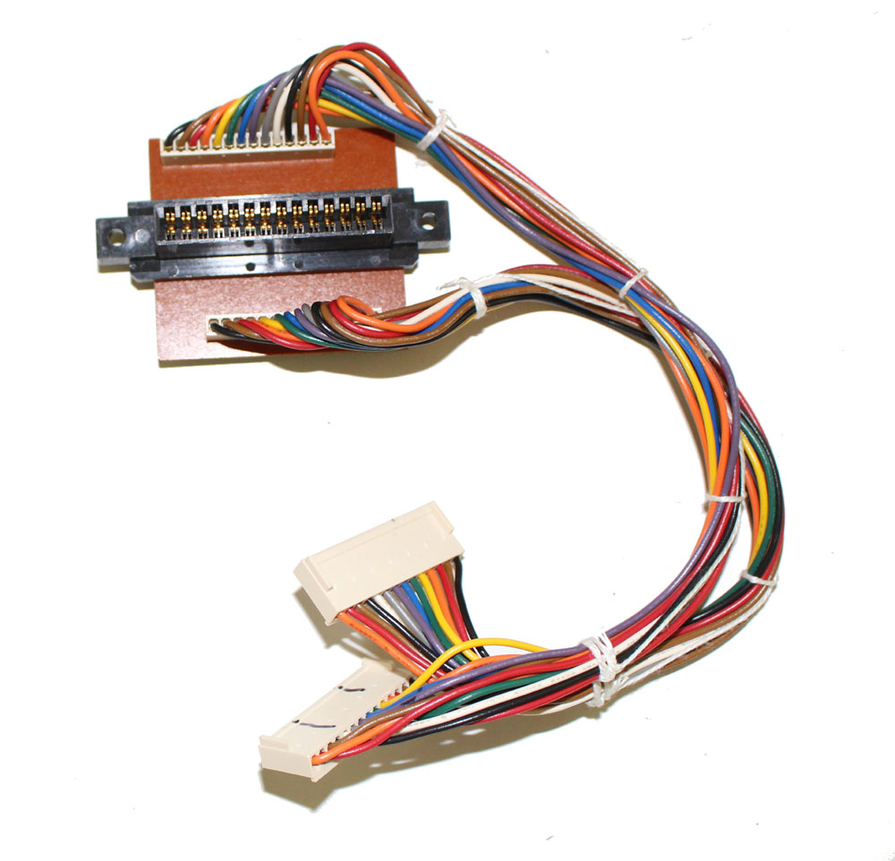 Cartridge receptacle, Roland