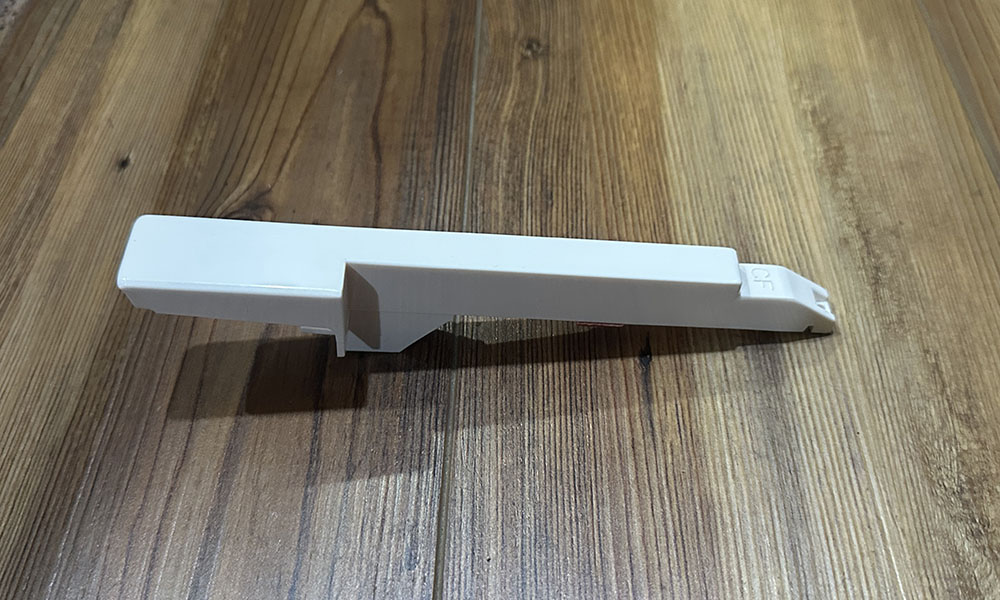 Style 16U key, note C or F — view 2