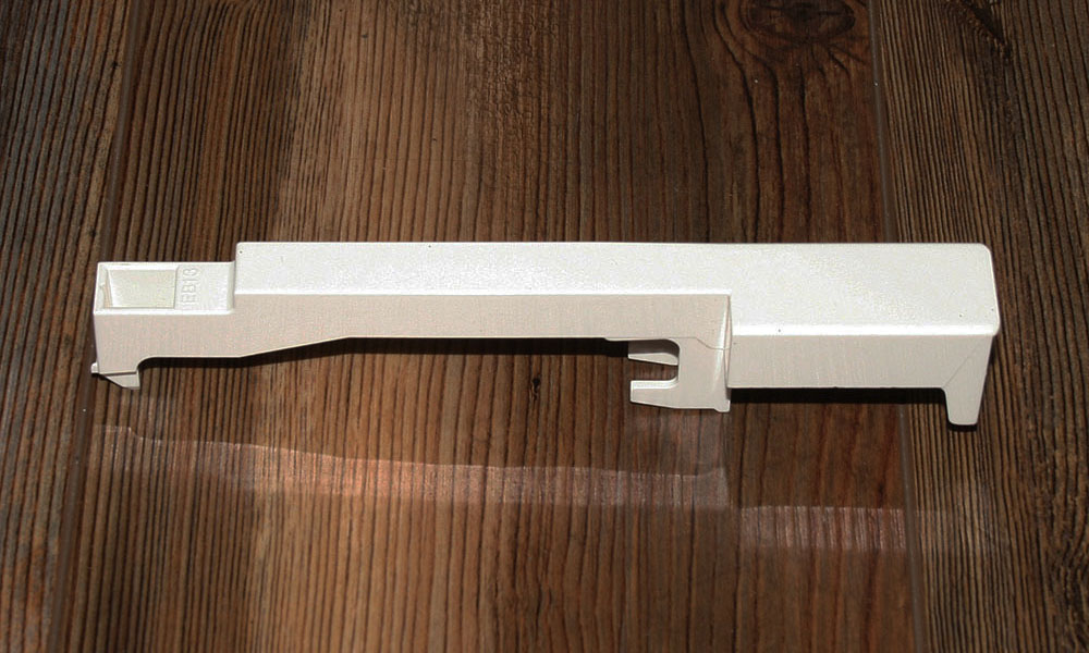 Style 44U key, note B or E