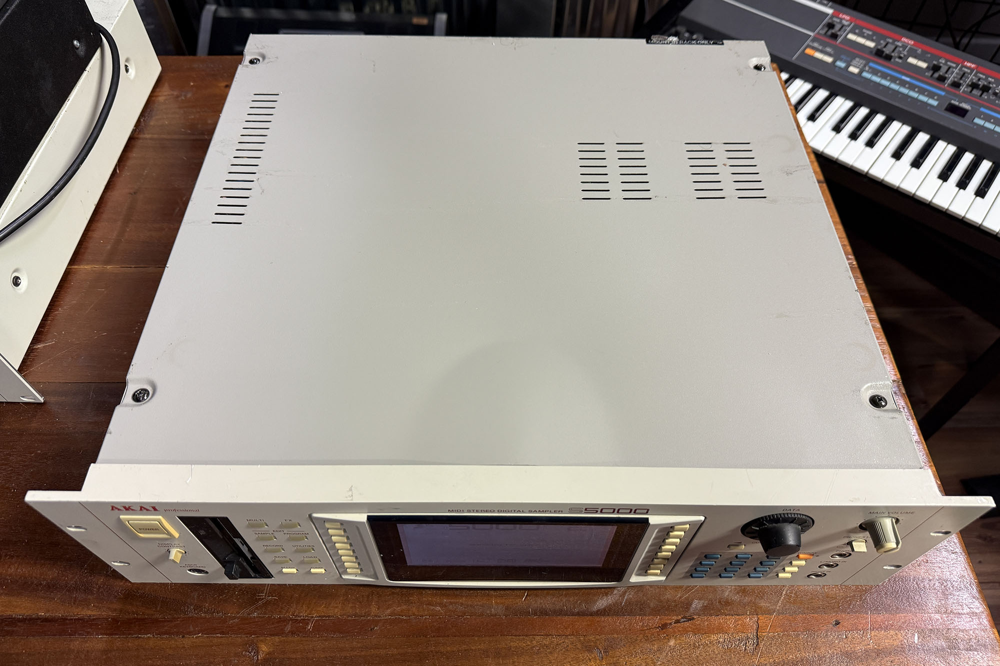 AKAI S5000 V2 — view 2