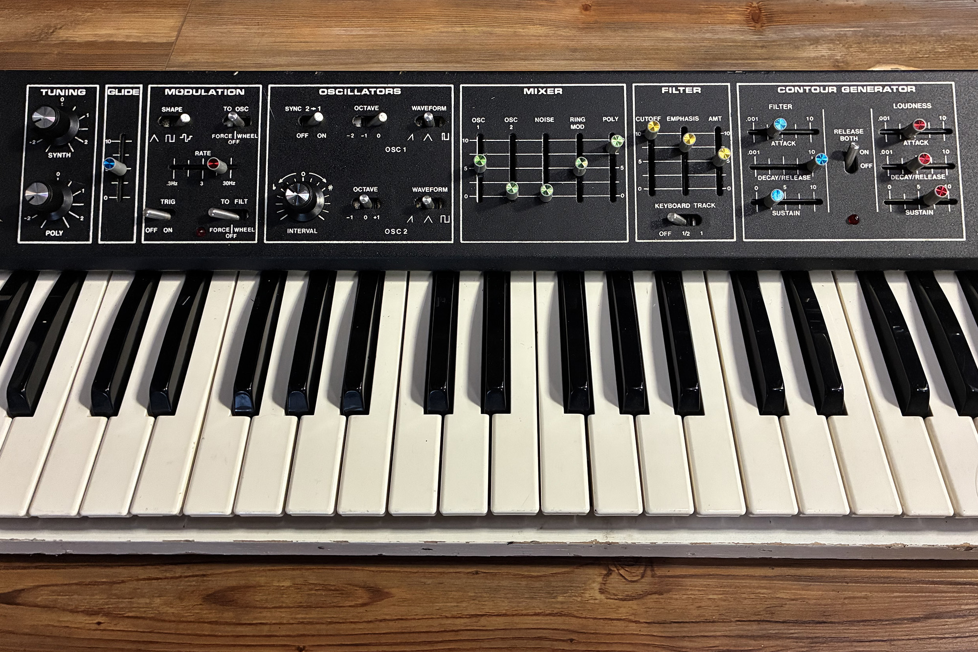 Moog Liberation (White) — view 4