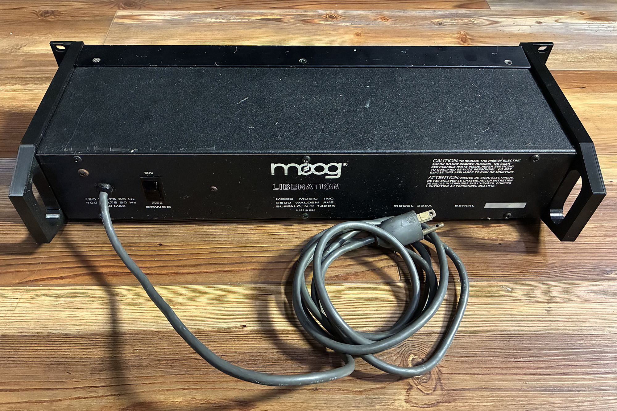 Moog Liberation (White) — view 8