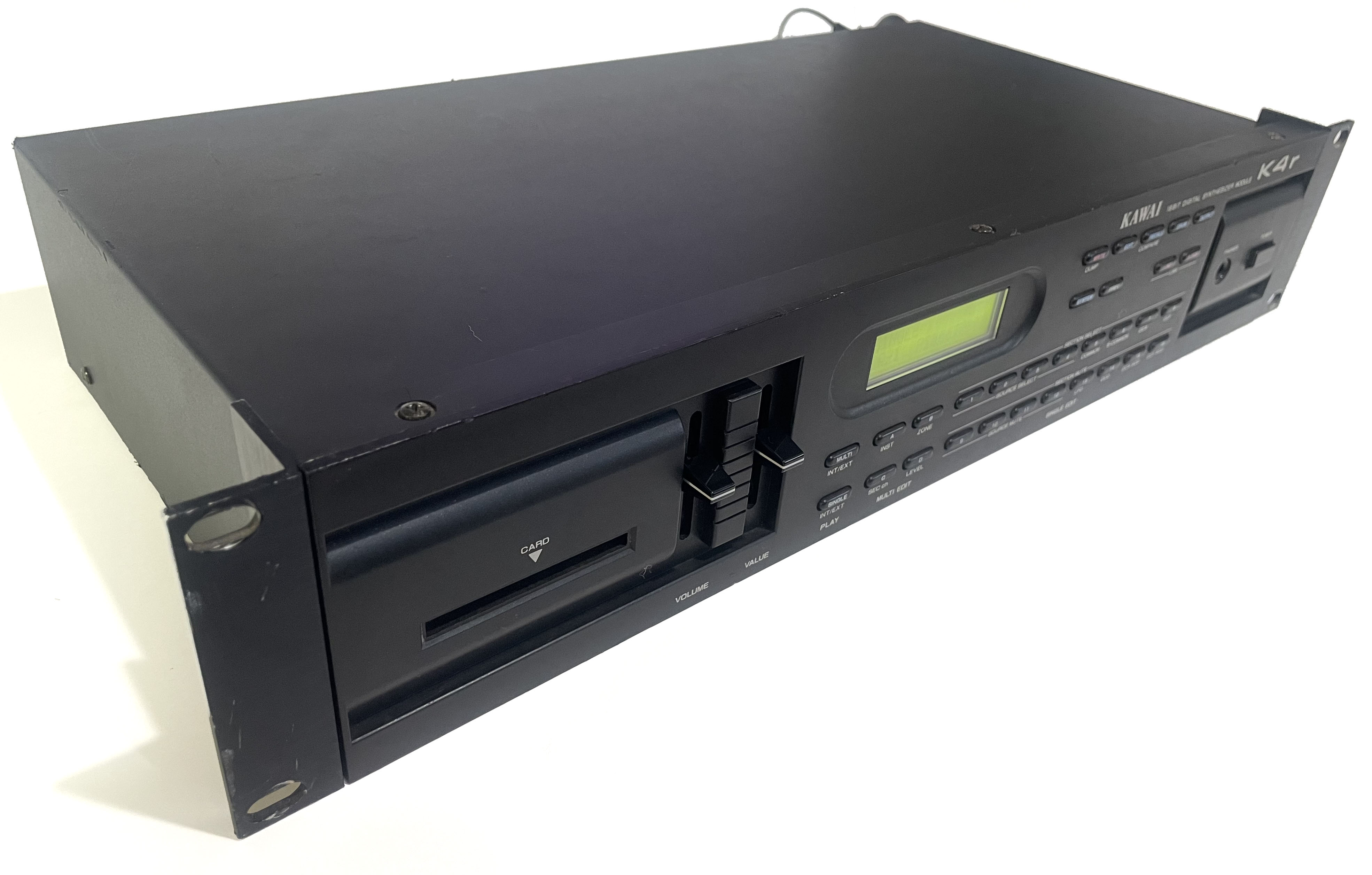Kawai K4r synthesizer — view 2