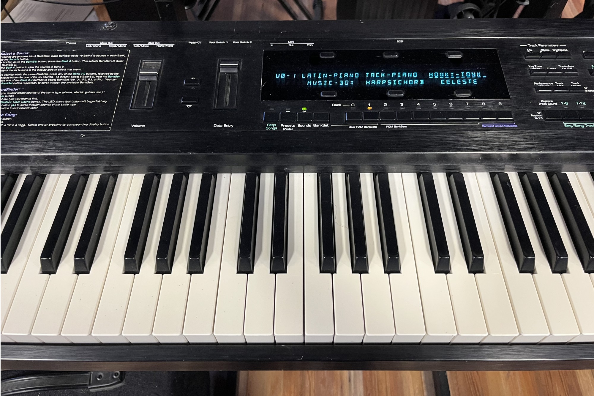 Ensoniq TS-12 — view 3