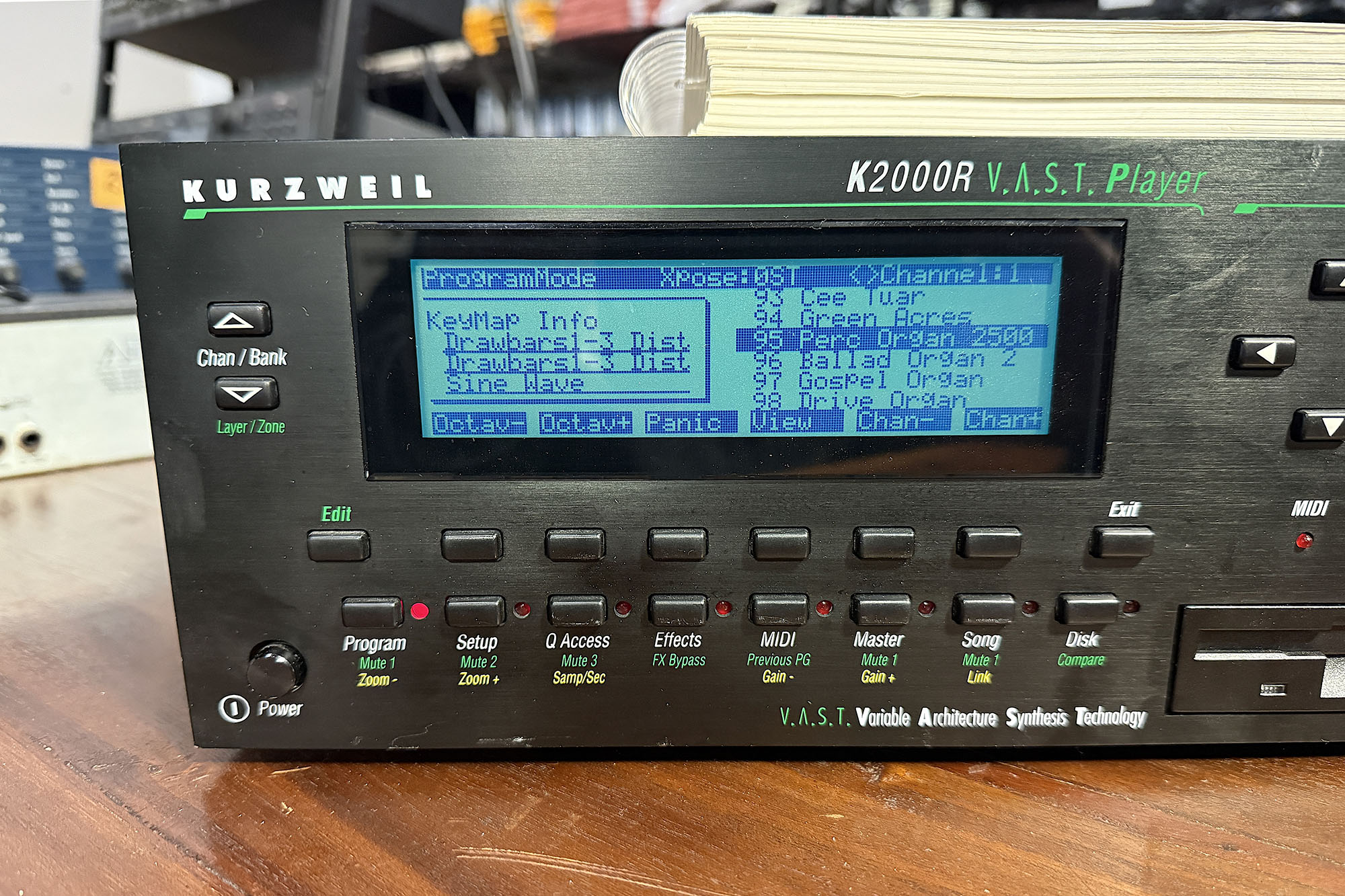 Kurzweil K2000 Rack Sampler — view 3